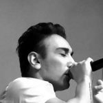 دانلود آهنگ شادمهر عقیلی دور شدی / تو یه ذره ام شبیه کسی که پاره ی تنم بود نیستی