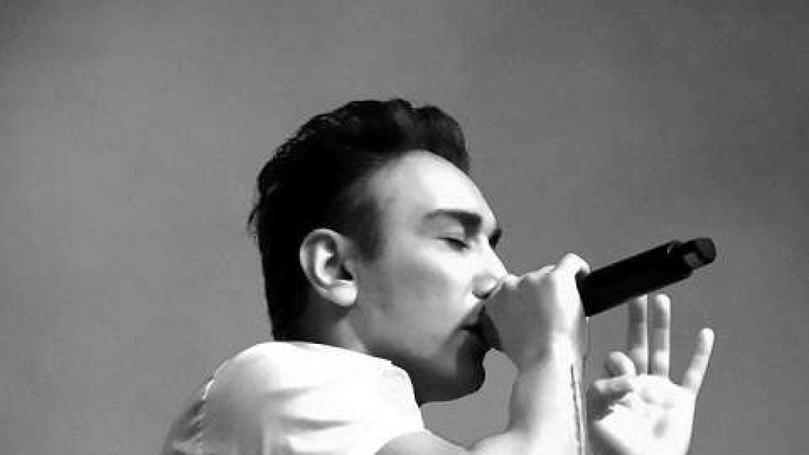 دانلود آهنگ شادمهر عقیلی دور شدی / تو یه ذره ام شبیه کسی که پاره ی تنم بود نیستی