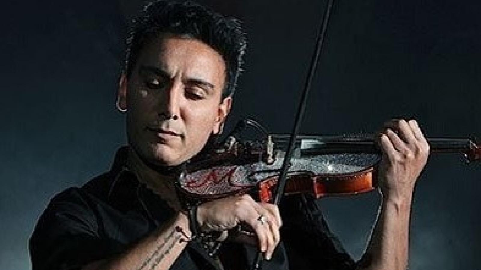 دانلود آهنگ شادمهر عقیلی ای ایران (اجرای زنده)