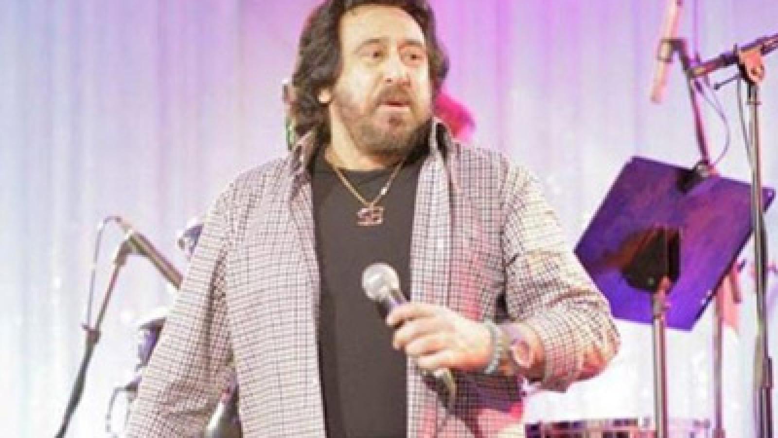 دانلود آهنگ شهرام شب پره فتنه / باز هم دیدی که من با هاتم تا گفتم که خاطر خواتم