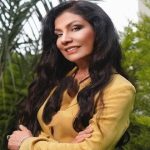 دانلود آهنگ سوزان روشن قمار باز / یه آسه یه شاهه یه سرباز قماربازه قماربازه قمار باز