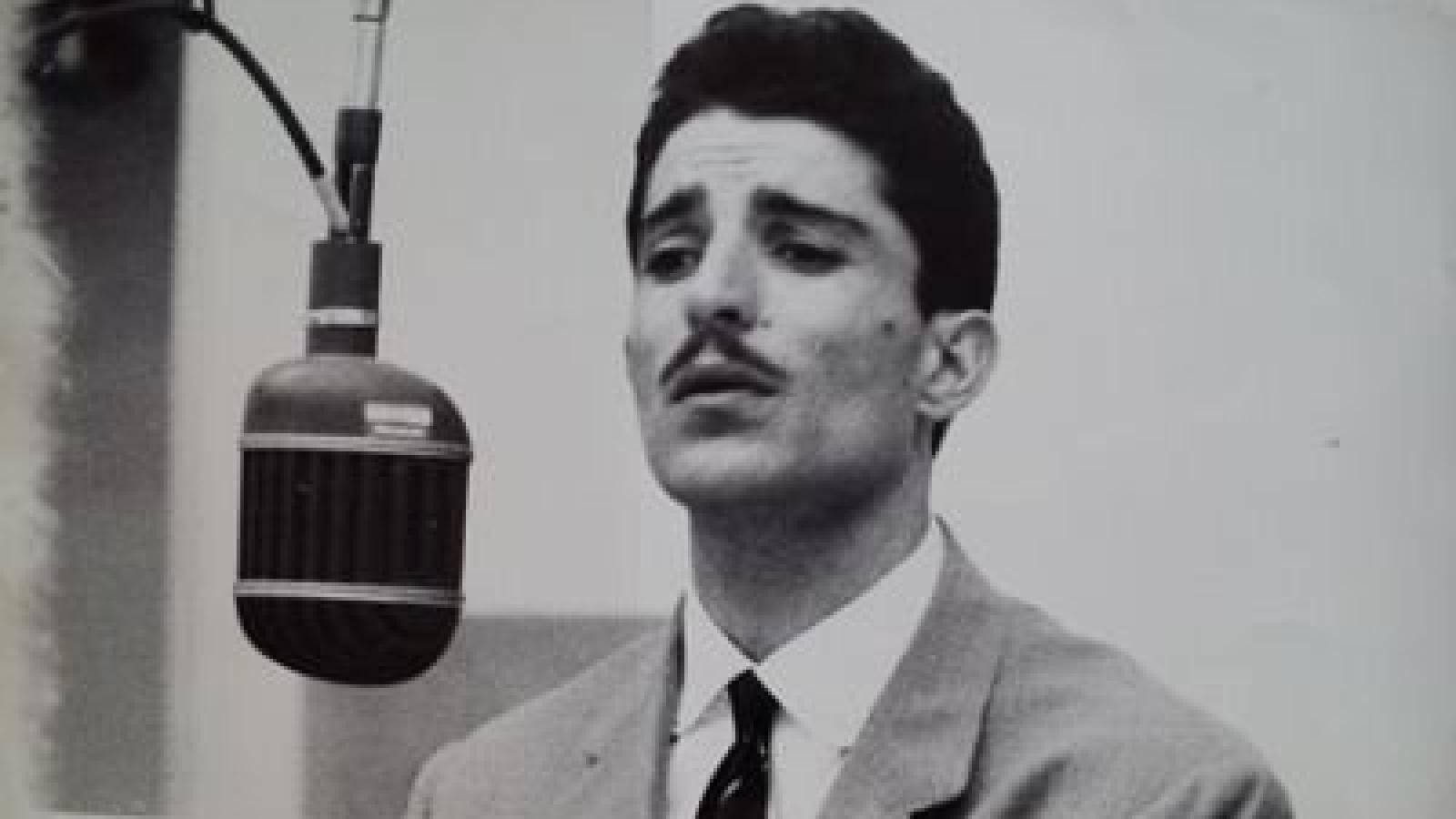 دانلود آهنگ داریوش رفیعی شب به گلستان تنها منتظرت بودم / شب به گلستان تنها منتظرت بودم