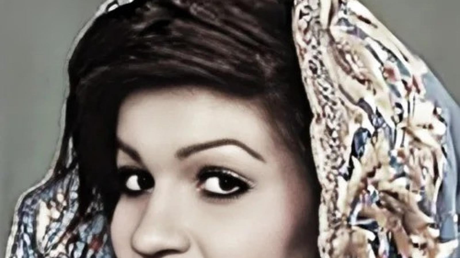 دانلود آهنگ گیتا گلفروش / آی دختر گل‌فروش، گل ارزون نفروش،