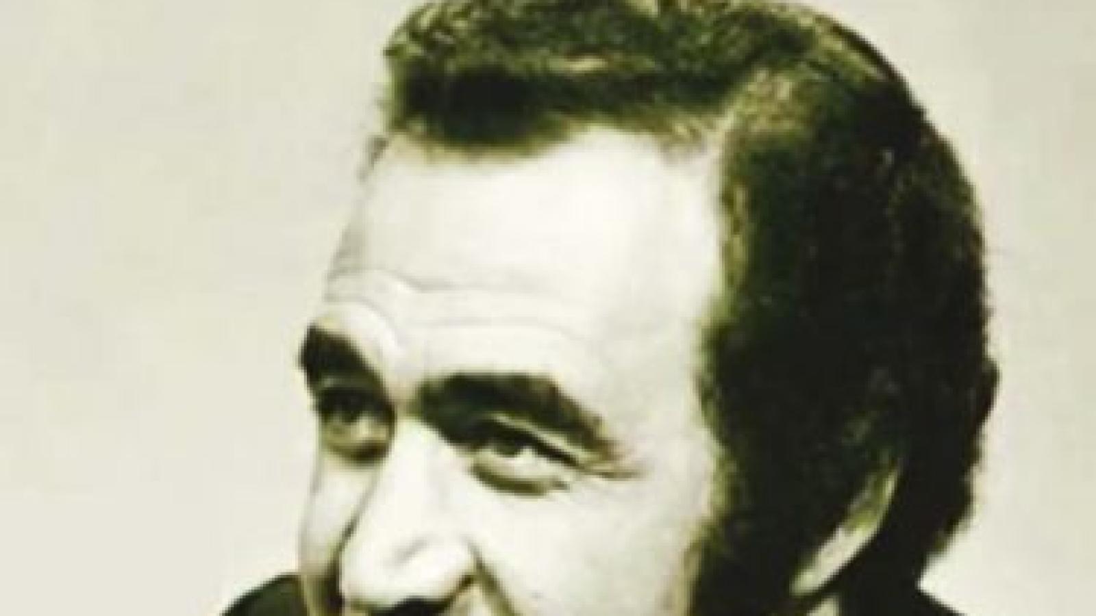 دانلود آهنگ ایرج خواجه امیری بعد از تو شادی نیست پژمرده چون من کیست