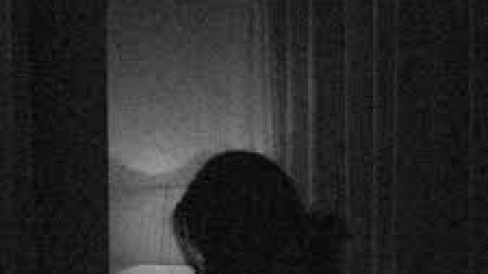 دانلود آهنگ مهستی و هایده میشینه خندت به دل انقدر که نمک داری (هوش مصنوعی)