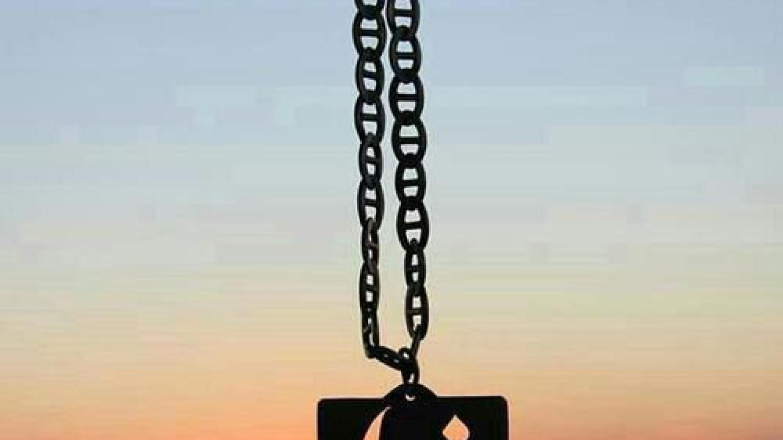 دانلود آهنگ مهستی ای خدا چه کنم / به یاد تار موی او ساز دلم چه دلنشین زند ترانه