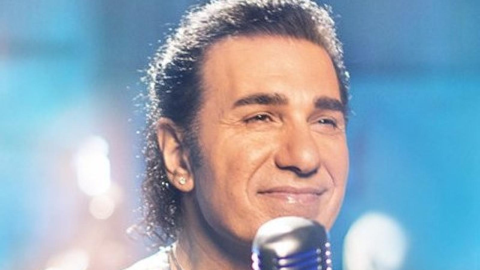 دانلود آهنگ کوروس تورو با عشق خریدم / اومدم با دست خالی تو رو با عشق خریدم