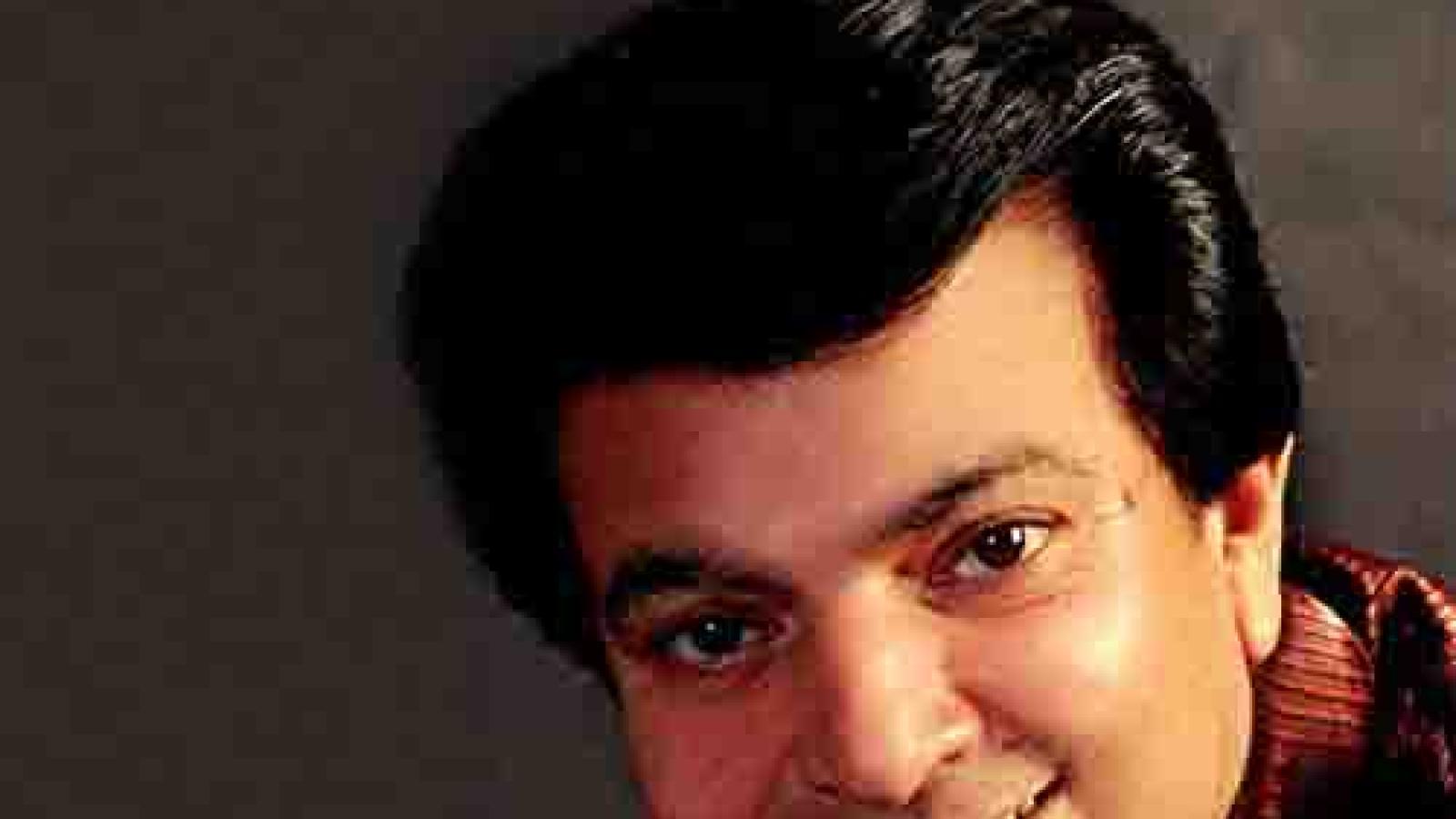 دانلود آهنگ عباس قادری دورهم بودن خودش یه نعمته / قدرشو بدونید این غنیمته/ غنیمته/ غنیمته