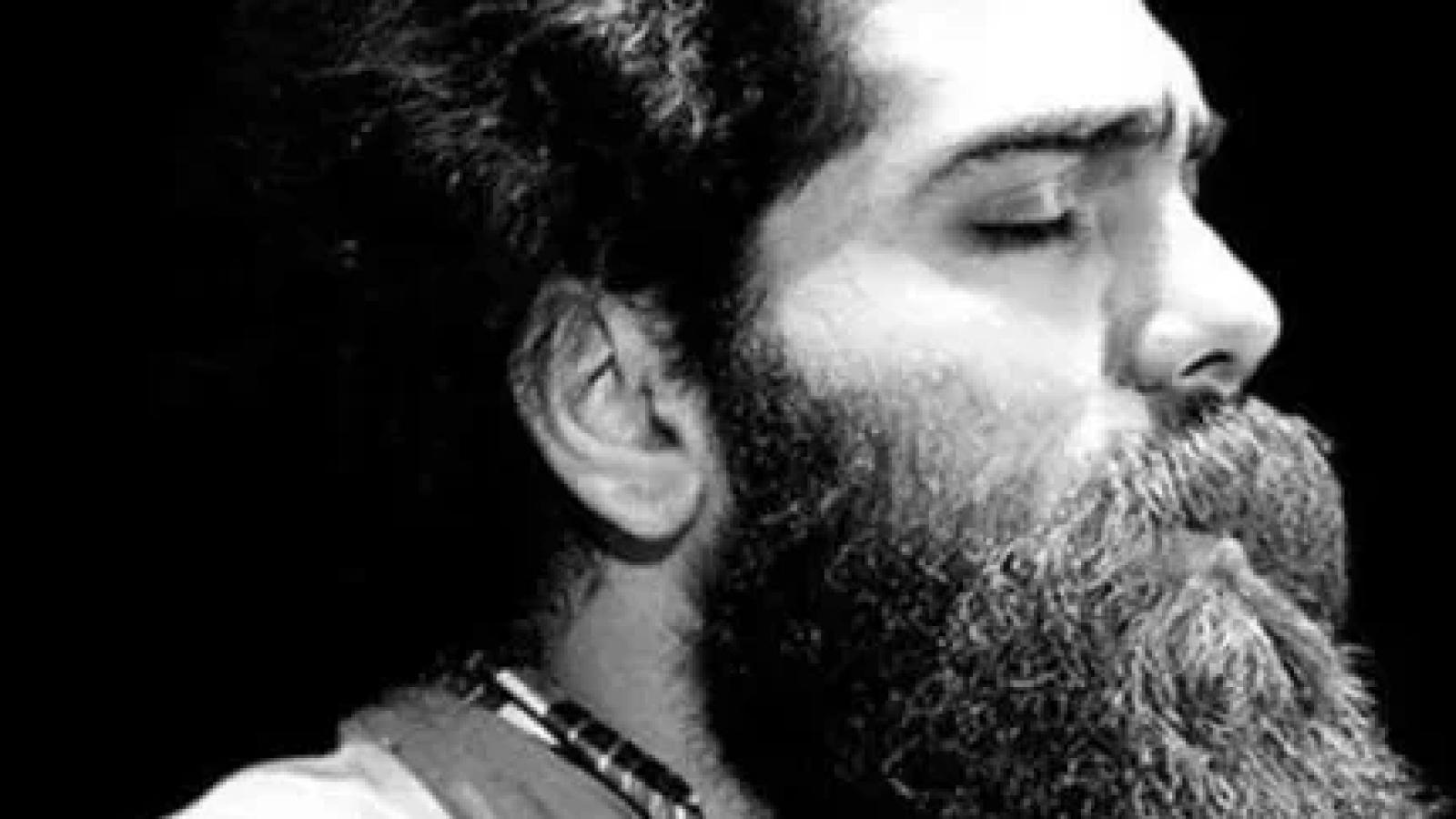 دانلود آهنگ علی زند وکیلی گلنار / نشدی عاشق ز کجا دانی چه کشد هر شب دل من گلنار ...