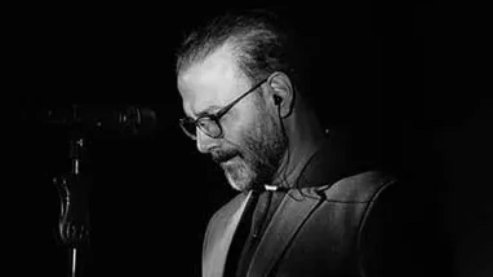 دانلود آهنگ علیرضا قربانی رسوای زمانه / نی حدیث راه پرخون میکند قصه های ...