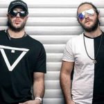 دانلود آهنگ مسیح و آرش آخر شب / آخرشم تو دادی به باد دادی به باد دنیامو باز