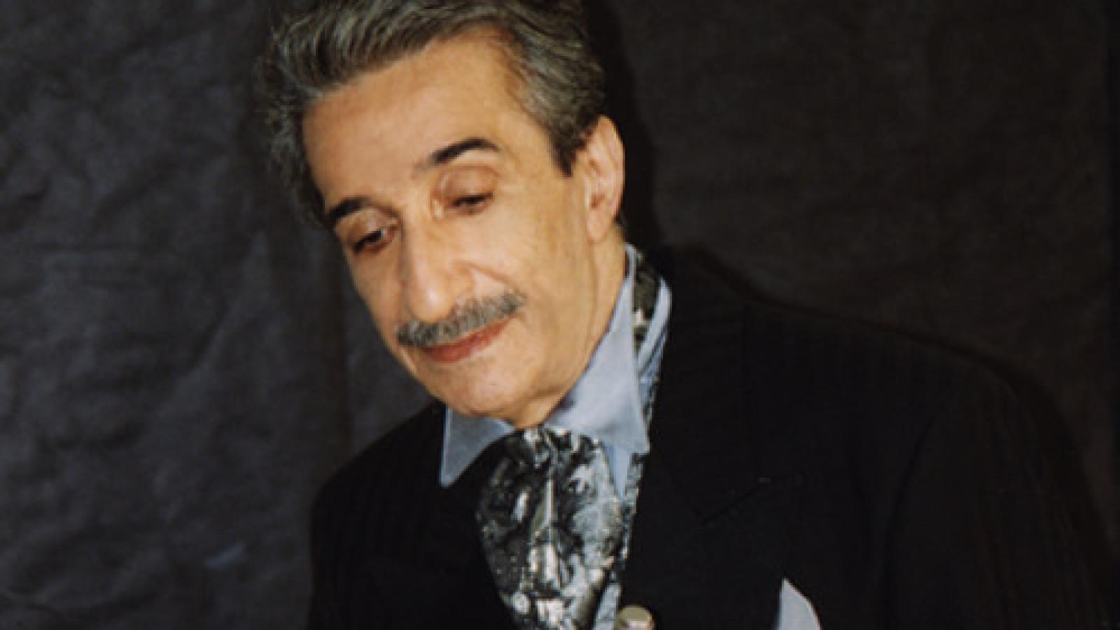 دانلود آهنگ عماد رام بوی بهار / نسیم خاک کوی تو بوی بهار می دهد شکوفـه زار روی تـو بوی بهار می دهد