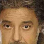 دانلود آهنگ داریوش دوباره باز خواهم گشت در گل‌خانه‌ها را بازخواهم کرد