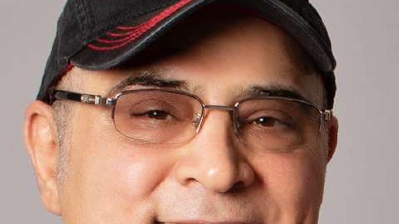  دانلود آهنگ مهرداد آسمانی حالا بیا / بیا که قلب کوچیکم قد قدم های شماست