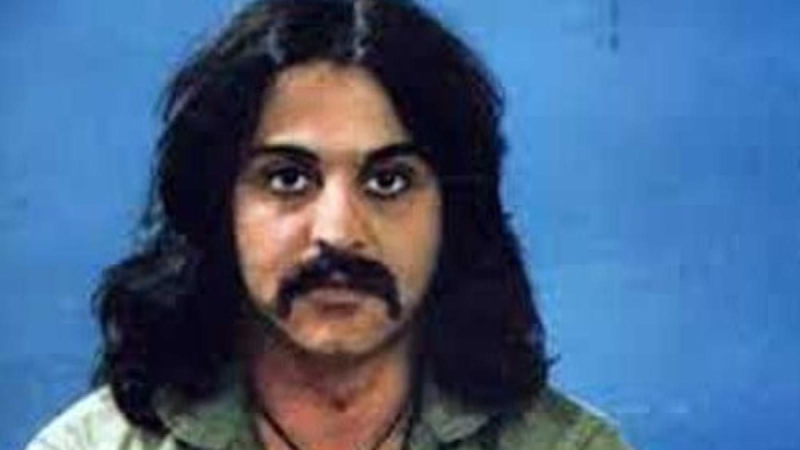 دانلود آهنگ کوروش یغمایی گل یخ / غم میونِ دو تا چشمونِ قشنگت لونه کرده