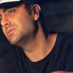 دانلود آهنگ مهدی جهانی عادت کردم / اگه از هم جدا باشیم حال من خیلی بد میشه …