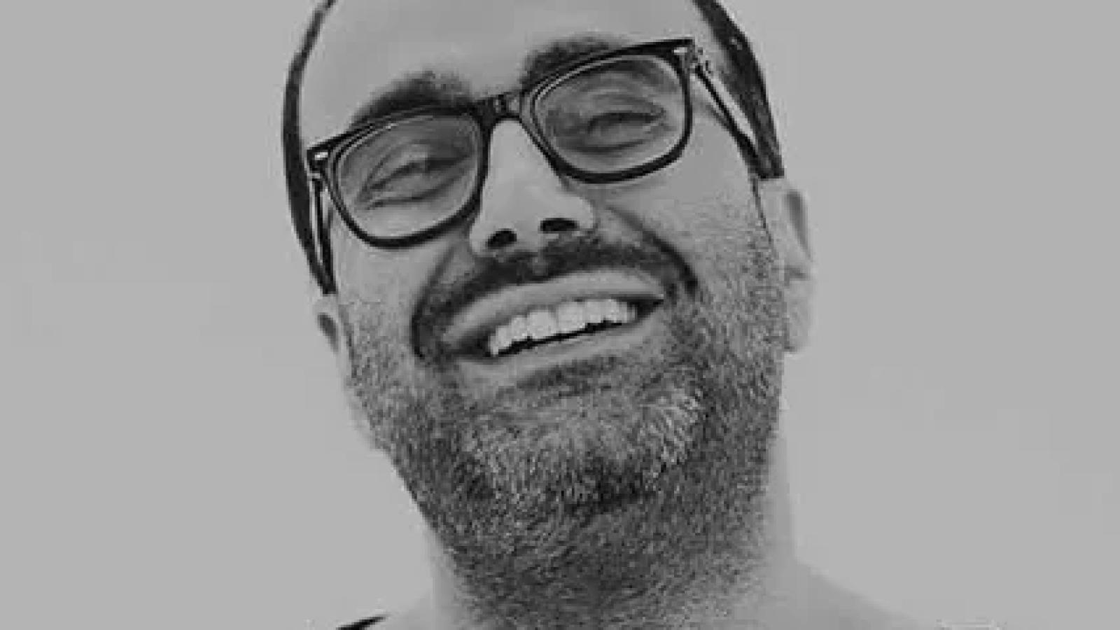 دانلود آهنگ مهدی جهانی من و تو / عشق من ببین من هم مثل تو پاکم