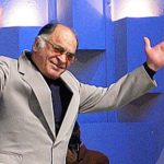 دانلود آهنگ محمد نوری نسترن / سَر بَر کِشد. و بینم رُخ او شاخه ی گلی پُر زِ نستــرَن