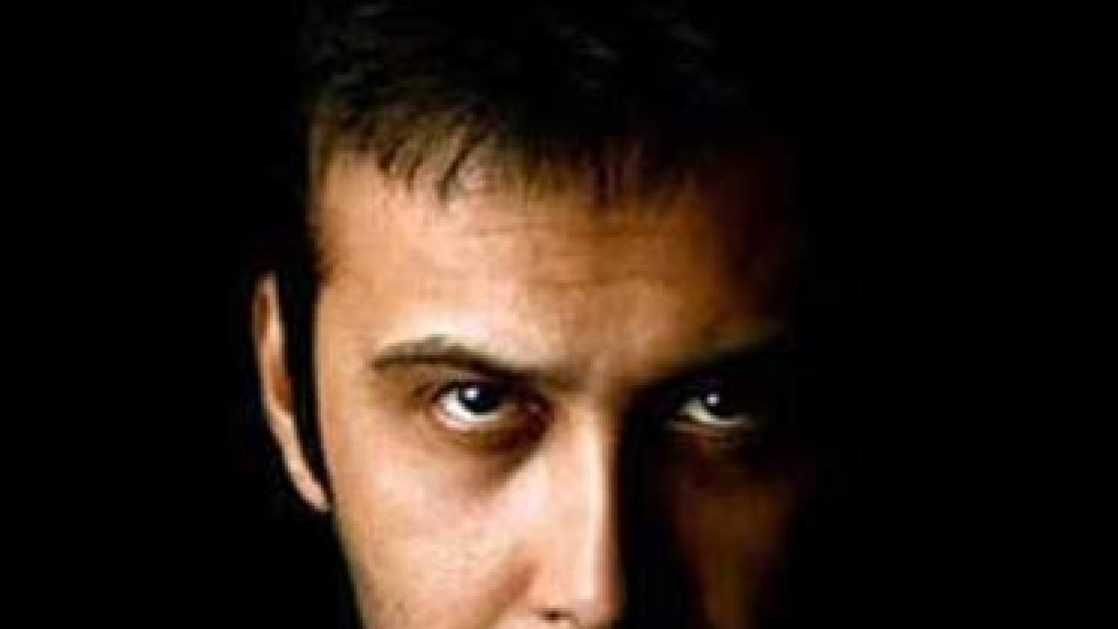 دانلود آهنگ محسن چاوشی امام رضا / تو دل یه مزرعه یه کلاغ رو سیاه هوایی شده ....