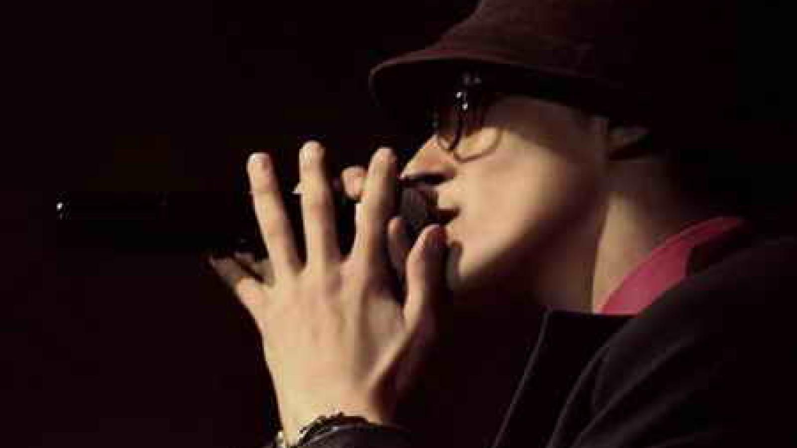 دانلود آهنگ مرتضی پاشایی پیشم بمون / موندم تو دست غم اسیر اینبار تو دستامو بگیر