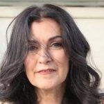 دانلود آهنگ رعنا فرحان Moonlight / باکیفیت عالی و پخش آنلاین