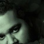 دانلود آهنگ رضا صادقی ۳۵ / دم سال تحویل توی کوچه ی ما یکی …