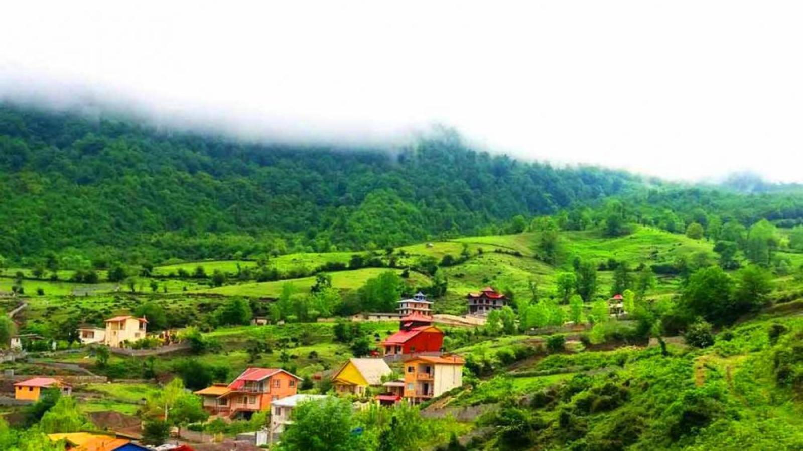 دانلود آهنگ حمیرا خاطرات شمال / سبزه و جنگل دریا و ساحل کی میره از یاد کی میره از دل