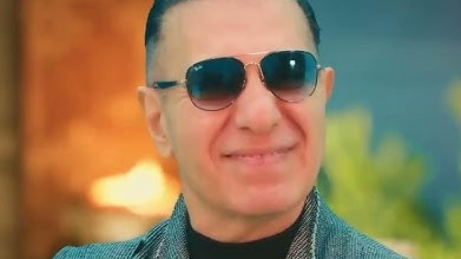 دانلود آهنگ کوروس عشق من یه جایه کار خرابه اینجوری عشقمون حباب روی ابه