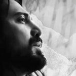 دانلود آهنگ امیر عباس گلاب قله / من مرد لحظه های دشوارم اینو به لحظه …