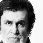 دانلود آهنگ حبیب کجا بودیم کجا رفتیم کجاام من نمی‌دانم به تاریکی در افتادم ره روشن نمی‌دانم