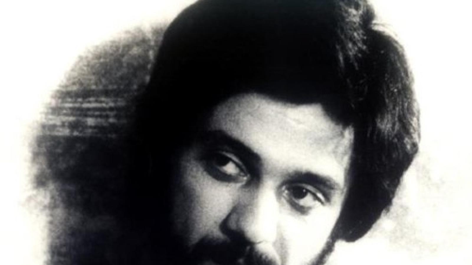 دانلود آهنگ داریوش همیشه غایب / ‎‎یک نفر میاد که من منتظر دیدنشم