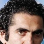 دانلود آهنگ هاتف مسافر / دلم عجیب گرفته است ، خیال خواب ندارم