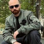 دانلود آهنگ هیپهاپولوژیست اینجا شب شده دیگه همه پارن 