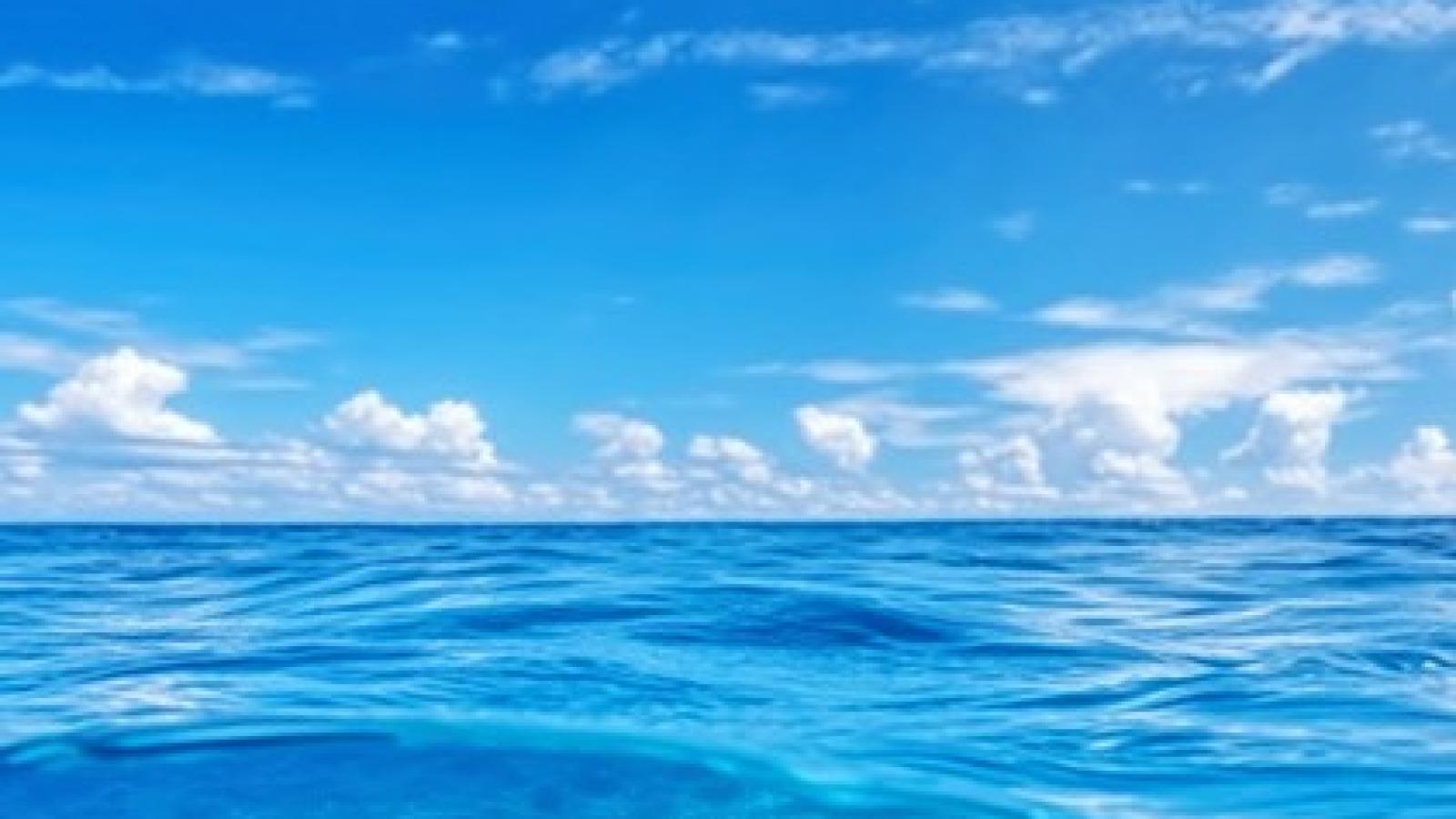 دانلود آهنگ مهستی دریا منو صدا کن خاک با آب دوباره آشنا کن