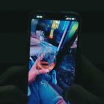 دانلود آهنگ مهیار به من چه اصلا دیگه همخواب کی میشی رژ قرمزت میشه جا من رو لب کی مهر