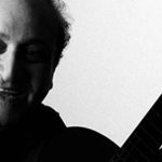 دانلود آهنگ مارتیک فایده نداره / فرار از تو نگاش از اون برق بلاش