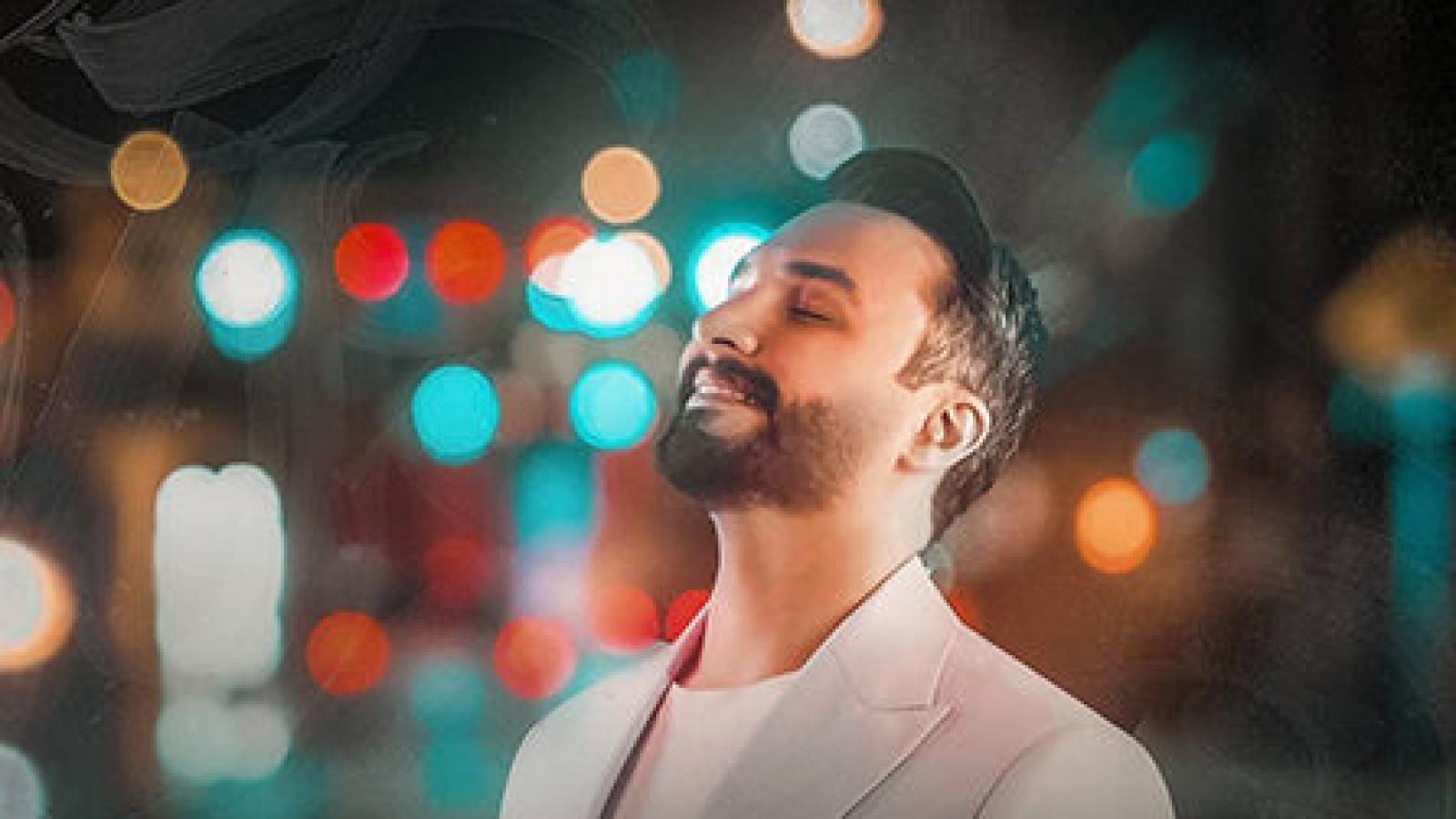 دانلود آهنگ راغب ابرو مشکی / کوچه به کوچه عطر تو میپیچه ....