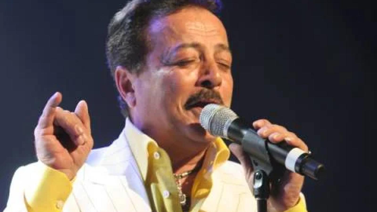 دانلود آهنگ شاهرخ لبات (گل آتیش روی لبهاته، خوشگلی والله عجب لبهائی داری والله)