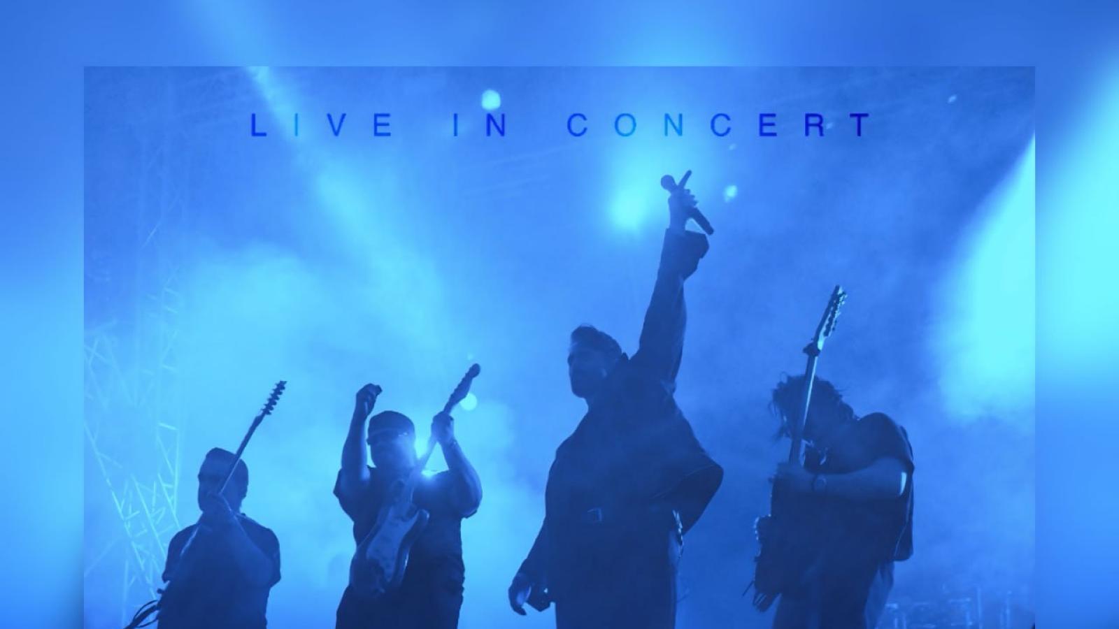 دانلود آهنگ سهراب پاکزاد دختر ایرونی (اجرای زنده)