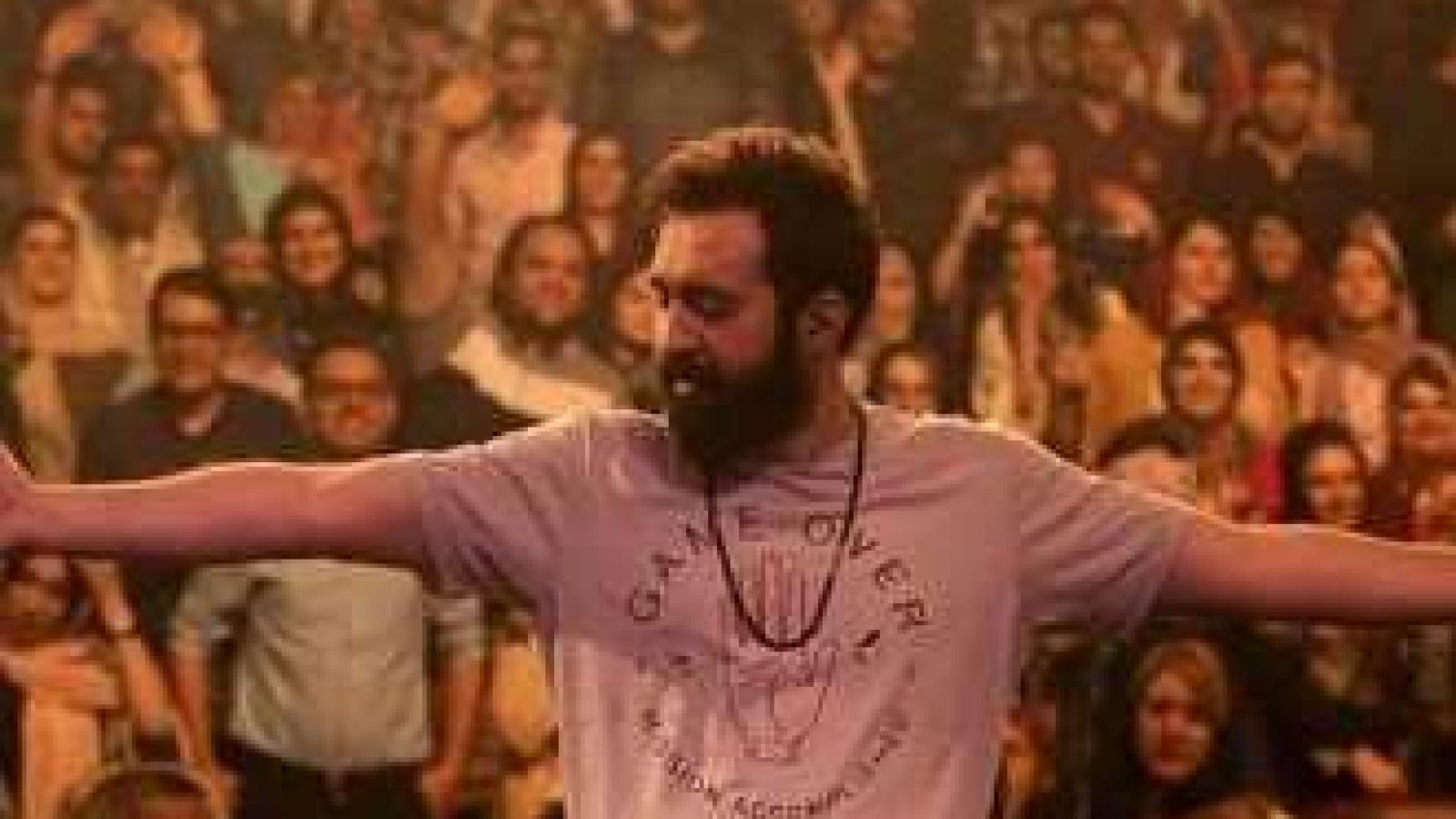 دانلود آهنگ مهدی یراحی فصل بهار / دوباره فصل شکستن من به سر رسیده