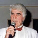 دانلود آهنگ ویگن پرواز / توی غربت بال و پر بسته شدم خودم از دست خودم خسته شدم