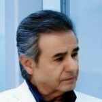 دانلود آهنگ عارف عاشقونه / من با جاده ها سفر نمیکنم جاده آخر به جدایی میرسه