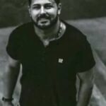 دانلود آهنگ بهزاد پکس خنده داره