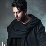 دانلود آهنگ ناصر پورکرم دلدارم به خدا منم مث تو آدمم دل دارم تو بگیر بخواب که با خاطره هات بیدارم بیدارم