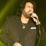 دانلود آهنگ شهرام شب پره دروغگو {تو نگو دوست دارم،حنات پیشم بی رنگه همه عالم میدونن،توبه گرگه مرگه}